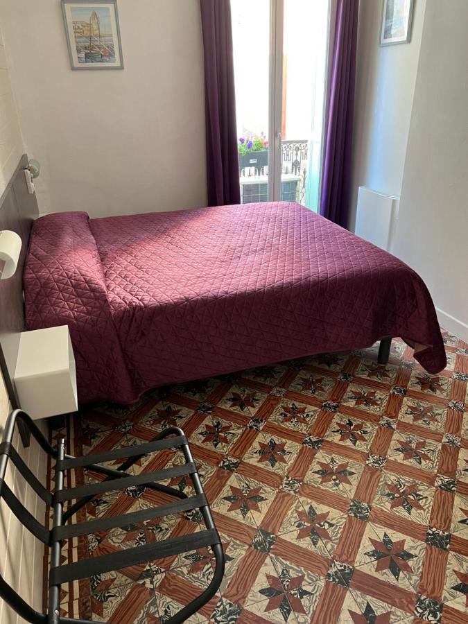 Hotel Restaurant Les Paquebots Port Vendres Rum bild